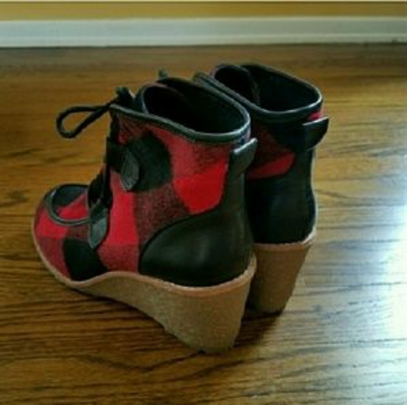 BASS  Teresa  Plaid Wedge  from: Nordstrom - Picture 4 of 8